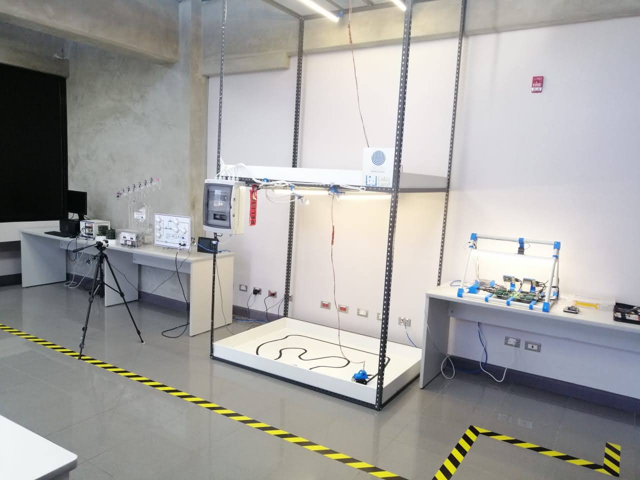 Despliegue de laboratorios remotos de Arduino y de Robótica en la Universidad Estatal a Distancia (UNED) de Costa Rica